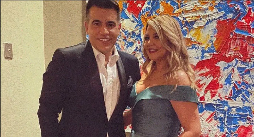Carlos Calero, presentador colombiano, junto a su esposa Paulina Ceballos.