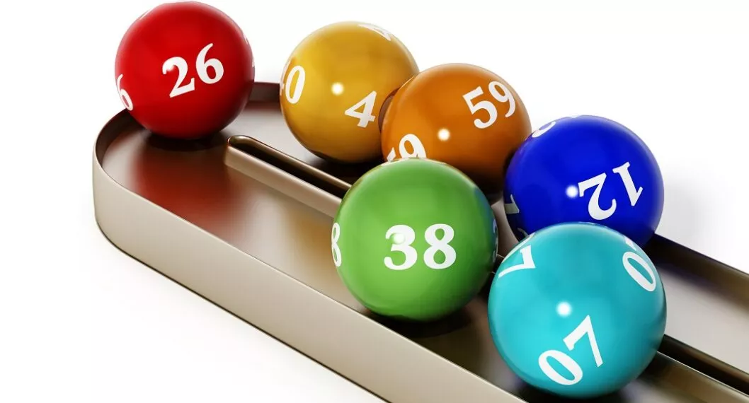 Bolas de lotería ilustran nota sobre wué cayó en la Lotería de Cundinamarca y la de Tolima en sorteo del 3 de enero 