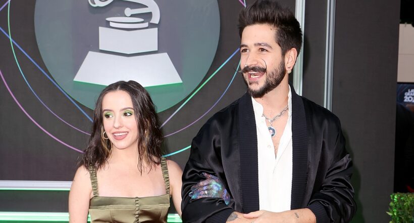 Evaluna Montaner y Camilo Echeverry en Los Grammy ilustran nota de cuándo nacerá su hijo