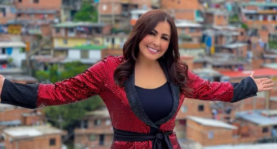 Arelys Henao, cantante popular colombiana. 