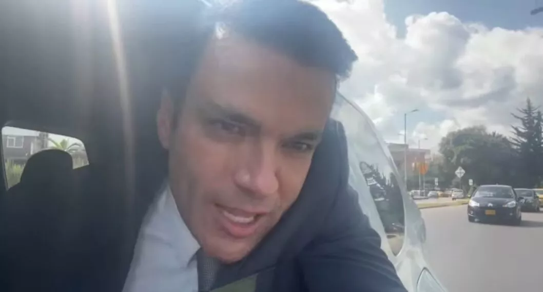 Video de Juan Diego Alvira como youtuber y cómo lo ha afectado el nuevo pico y placa en Bogotá.