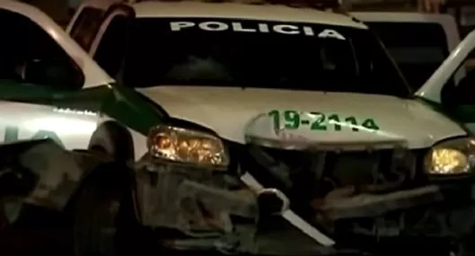 En Cundinamarca, borracho robó patrulla de Policía y la estrelló