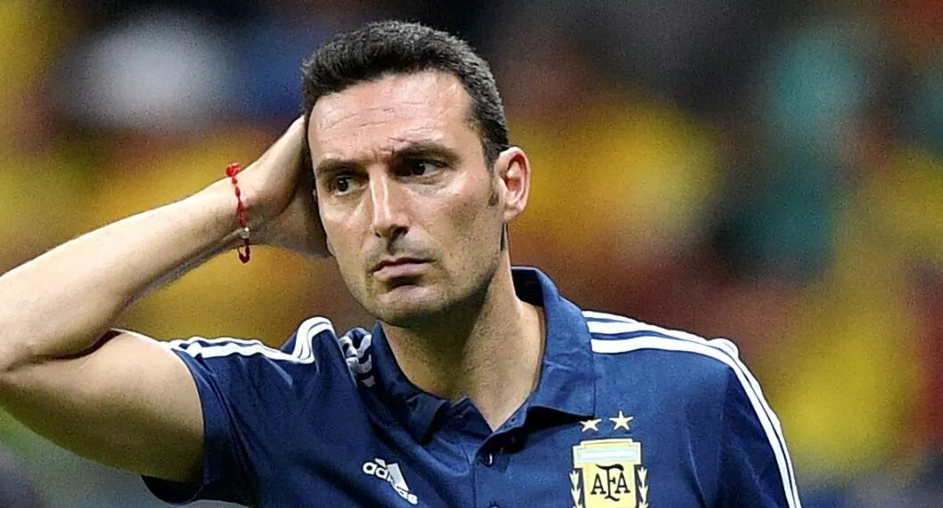 Lionel Scalino, técnico de Argentina que dijo: “El fútbol le dio la espalda a la Selección Colombia”.