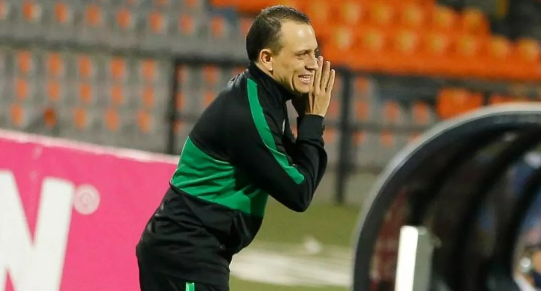 Imagen del entrenador de Atlético Nacional a propósito de que ha sido criticado por varios hinchas del equipo por los últimos resultados