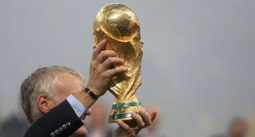 Futbolistas encuestados dicen que no apoyan un Mundial cada 2 años