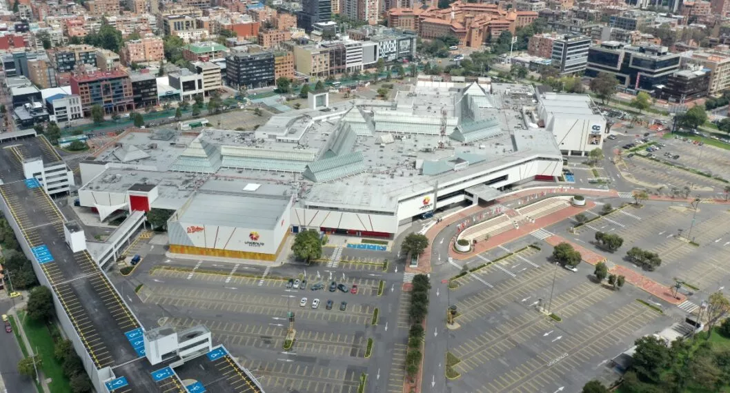 Centros comerciales en Bogotá: descripción de los establecimientos de comercio más grandes de la ciudad. Titán Plaza, Unicentro, Mallplaza, entre otros.