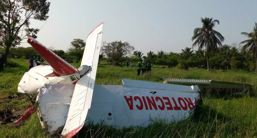 Una aeronave aterrizó de emergencia en inmediaciones del aeropuerto Ernesto Cortissoz, ubicado en el municipio de Soledad, Atlántico.
