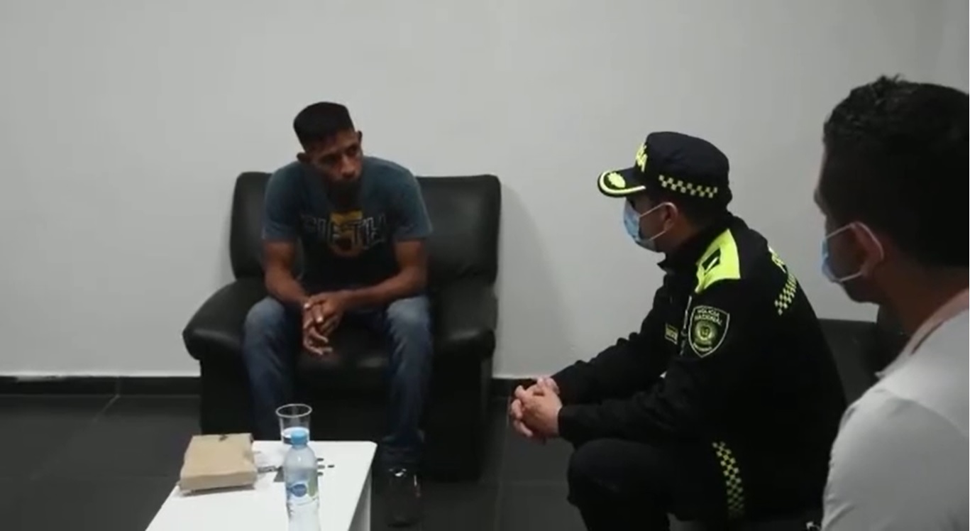 Foto De Valentina Desangrada En El Suelo Críticas a captura de sospechoso de asesinar a Nickol Valentina en  Bucaramanga