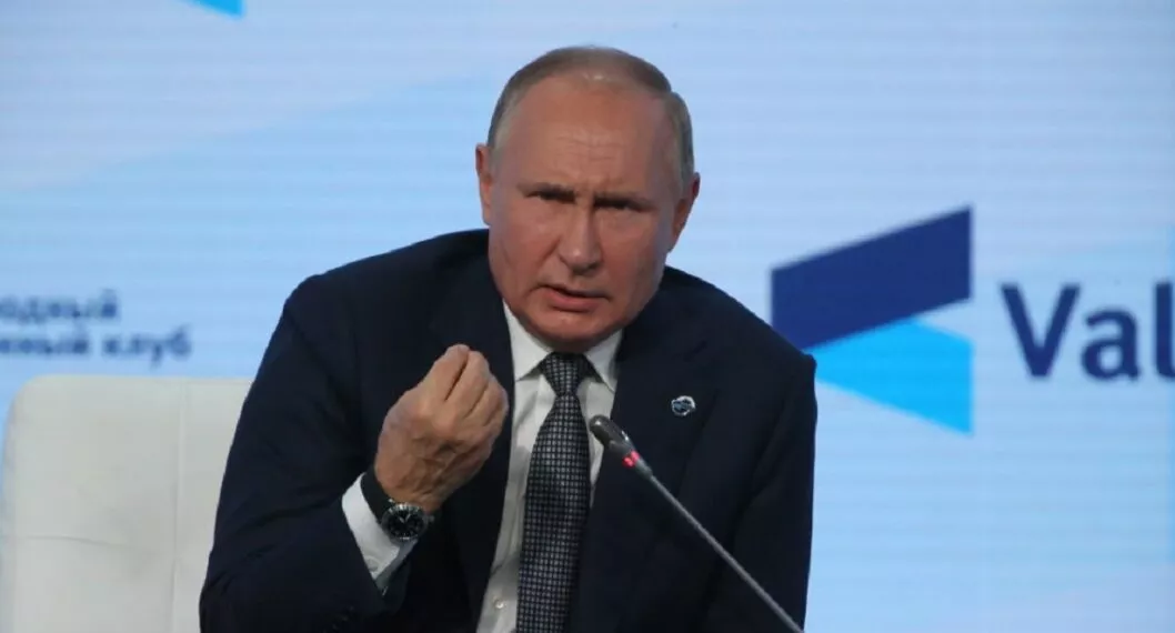 Vladimir Putin cerró medios en Rusia por hablar de Ucrania