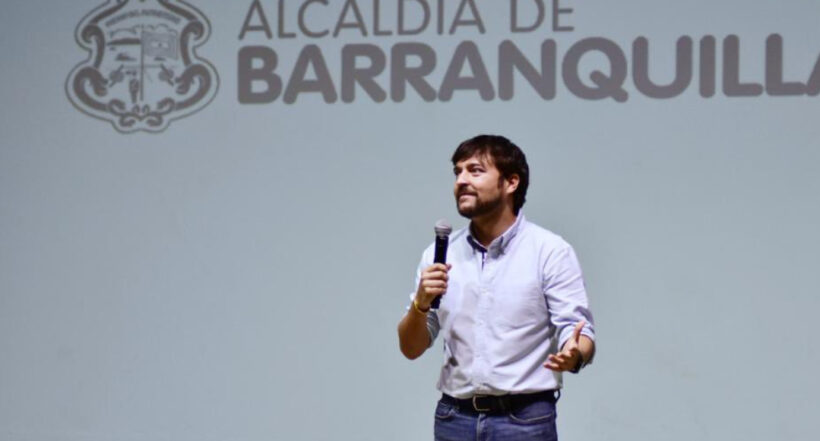 "Estás diciendo pendejadas": el enojo del alcalde de Barranquilla por no terminar obras 