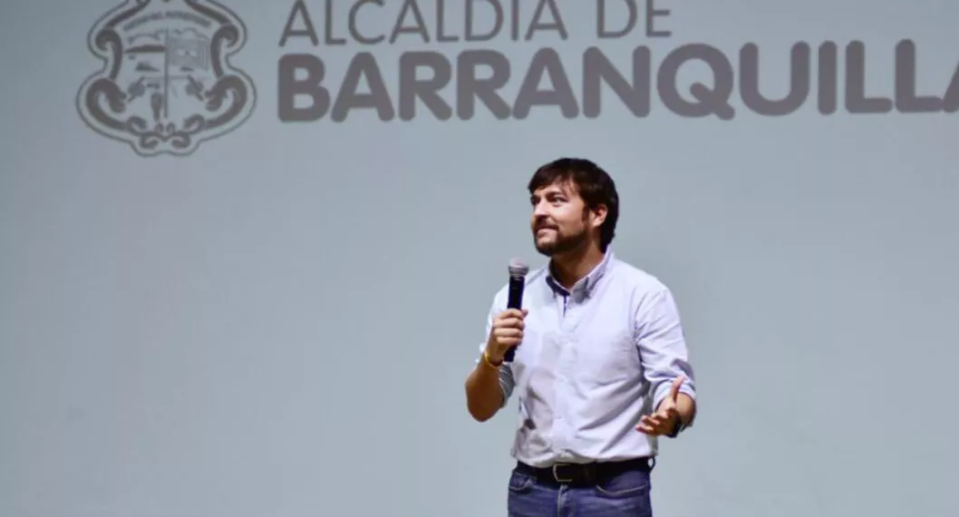 "Estás diciendo pendejadas": el enojo del alcalde de Barranquilla por no terminar obras 