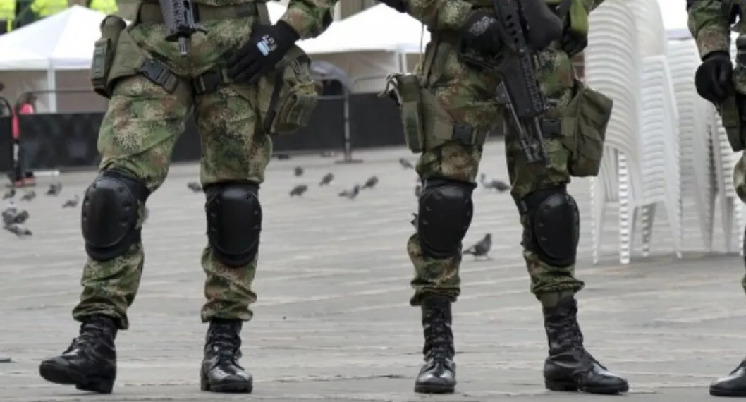 Revelan que hay 50 exmilitares colombianos preparándose para defender a Ucrania de Rusia