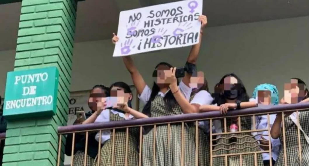Estudiantes del Centro Formativo de Antioquia (Cefa) acusan a profesor de educación física de acoso y comportamientos inapropiados en contra de varias niña