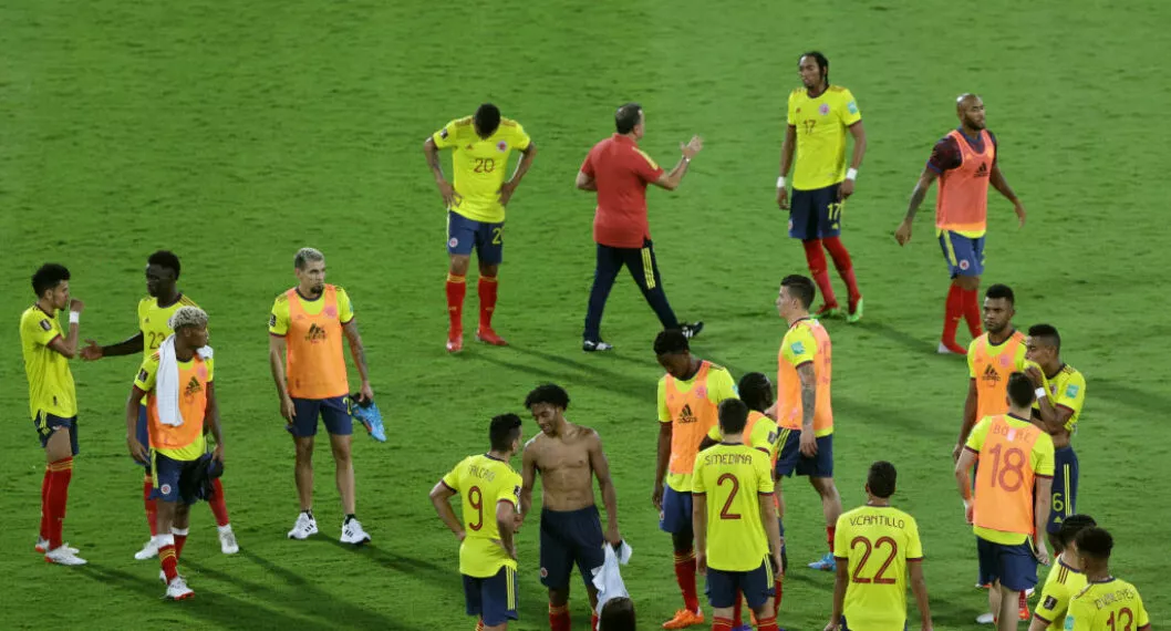 Imagen de los jugadores de la Selección Colombia, quienes necesitan un milagro para clasificar al Mundial de Catar