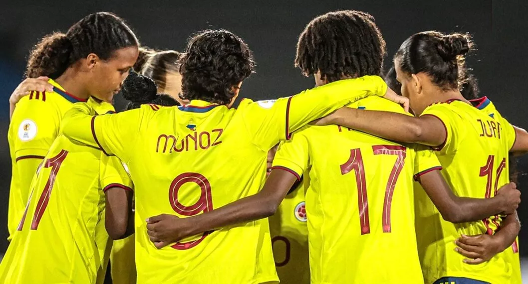 Selección Colombia Femenina Sub-17, que perdió final ante Brasil en el Suramericano de Uruguay.