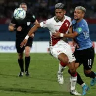 Mundial Catar 2022: partido entre Uruguay y Perú por las Eliminatoria se retrasó por siete minutos lo que ha generado suspicacia.