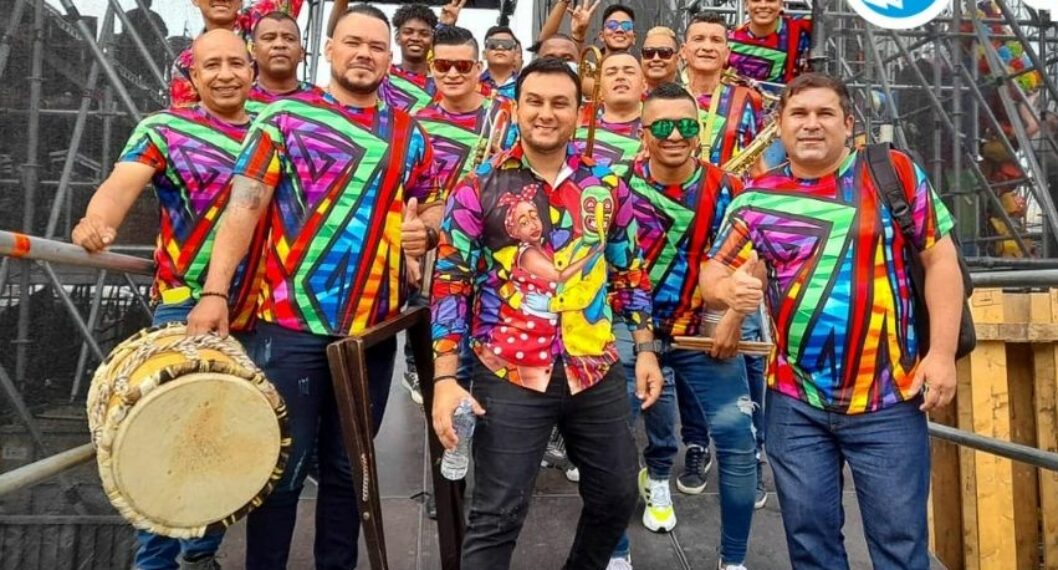 Orquesta de Santander ganadora del Congo de Oro en el carnaval de Barranquilla