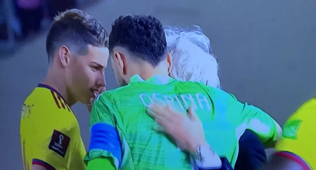 Jugadores de Selección Colombia abrazaron a José Pékerman contra Venezuela