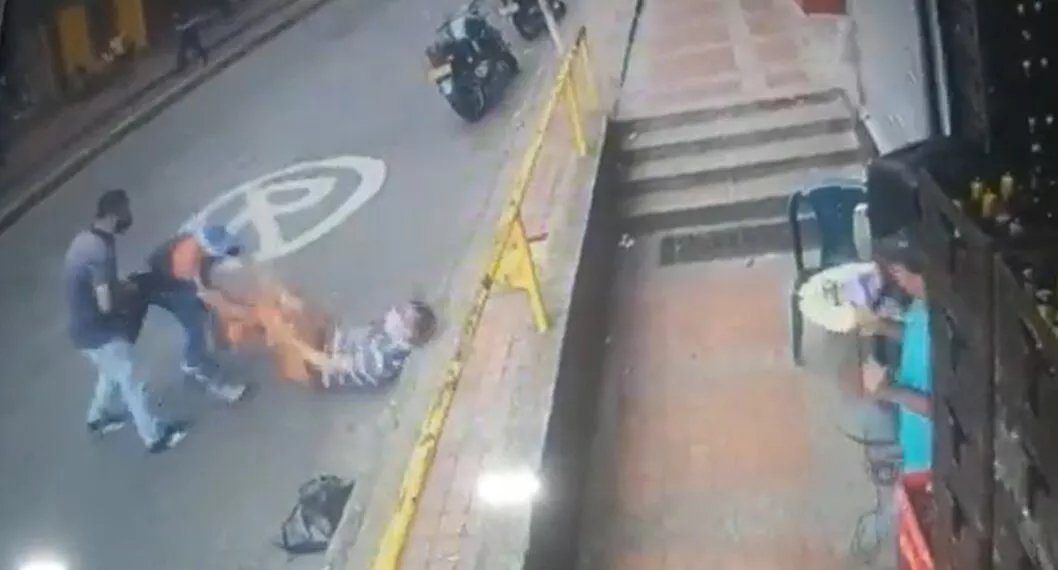 Momento del intento de robo en Bucaramanga