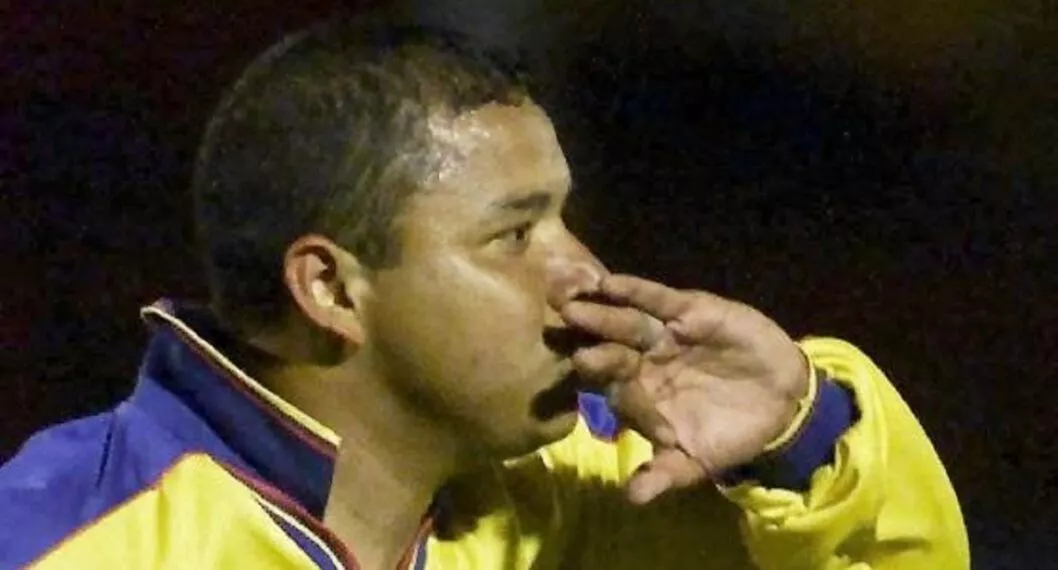 Iván René Valenciano con la Selección Colombia ilustra nota sobre que no quería ser futbolista 