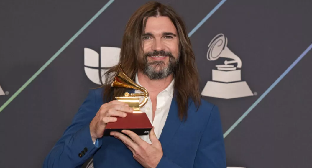 El cantante antioqueño mostró su reacción al nuevo Grammy en redes sociales.