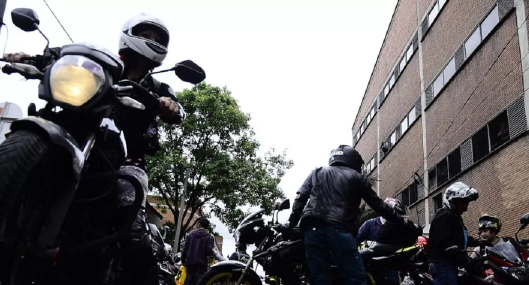 Parrillero en moto Bogotá tendrá excepciones e irá hasta junio