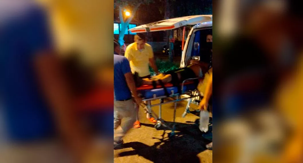 Una ambulancia del Cruet se encargó de trasladar a la víctima hasta el hospital.