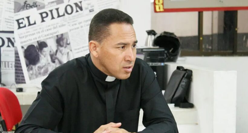 Padre Doriam Rocha pidió perdón y reconoció públicamente que se equivocó