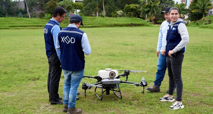 Con drones esparcirán semillas para sembrar árboles en Caldas, como parte del proyecto Restauración aérea.