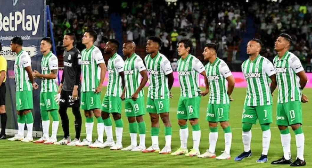 Imagen de los jugadores de Atlético Nacional, que tendrá bajas para enfrentar a Deportivo Pereira por liga