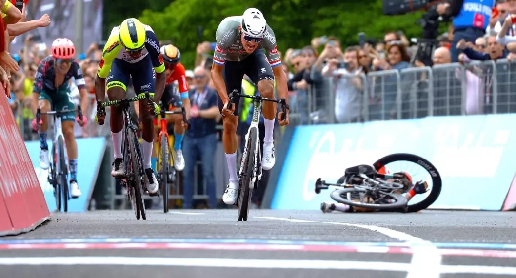Giro de Italia 2022: clasificación general tras etapa 1, quién ganó.