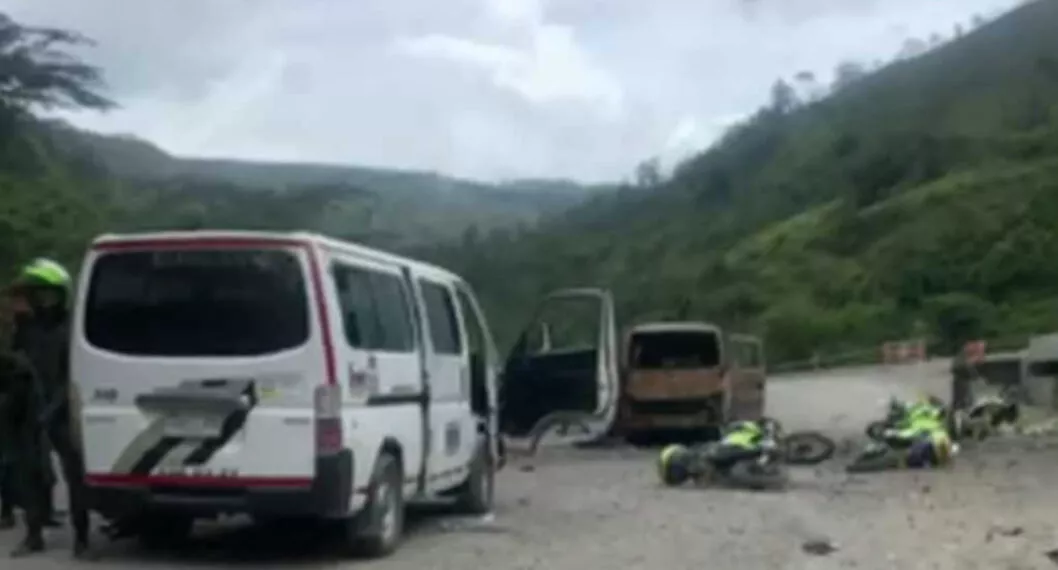 [Video] Atacan a caravana de Policía y Ejército en Cañasgordas, Antioquia; hay dos heridos