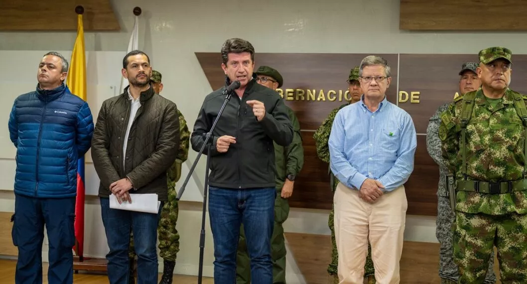 El ministro Diego Molano anunció recompensa por responsables de atentado contra fuerza pública.