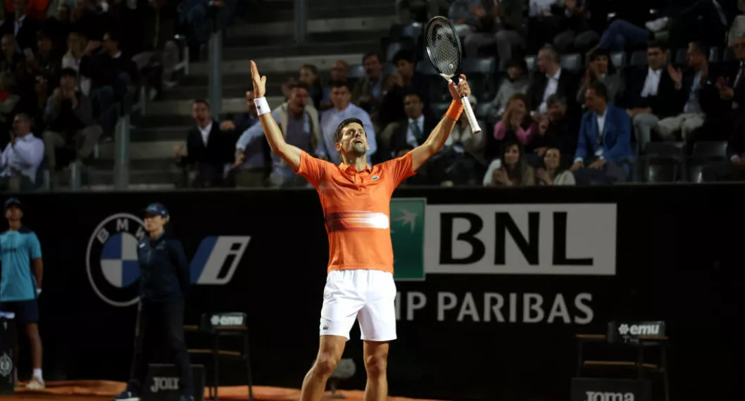 Imagen de Novak Djokovic, quien juagará las semifinales del Masters 1000 de Roma