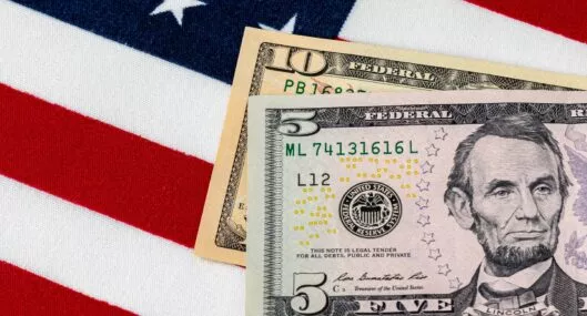 Estados Unidos: salarios mejor pagados en ese país, dependiendo la visa, según el Departamento de Comercio.