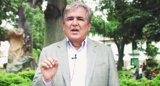 Jorge Luis Pinto, que apoya a Rodolfo Hernández en elecciones; lo ve como presidente