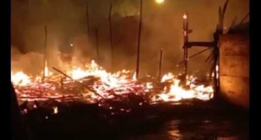 Incendio en Barranquilla con 20 casas destruidas en Bendición de Dios