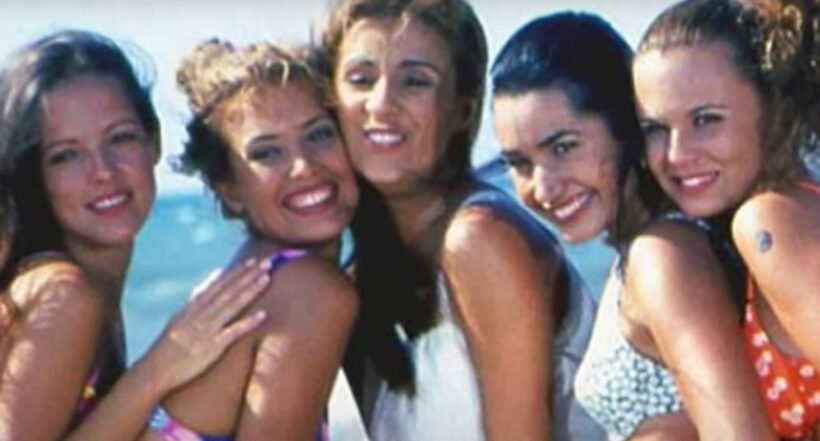Cómo lucen las protagonistas de 'Las Juanas' Angie Cepeda, Catherine Siachoque, Carolina Sabino, Xilena Aycardi y Susana Torres 25 años después. 