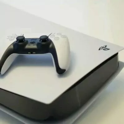 Sony aumenta la producción de PS4 ante la escasez de PS5