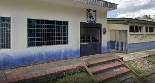 Alumnos, junto con sus padres, decidieron manifestarse y hasta cerrar la Institución Educativa Técnica Simón Bolívar de Coello, en Tolima.