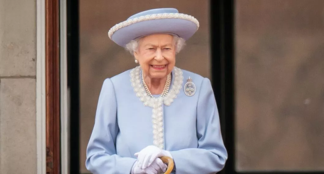 La reina Isabel II inició la celebración de sus años 96 de vida y 70 como monarca de Reino Unido. 