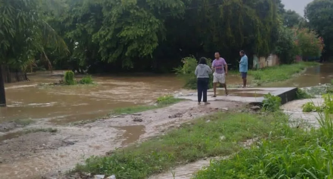 Torrencial aguacero inundó varios sectores de Curumaní