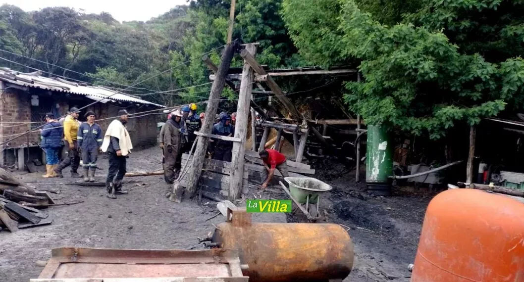 La emergencia ocurrió en la mina Los Corales, ubicada en la vereda Gachaneca del municipio de Lenguazaque, Cundinamarca. 