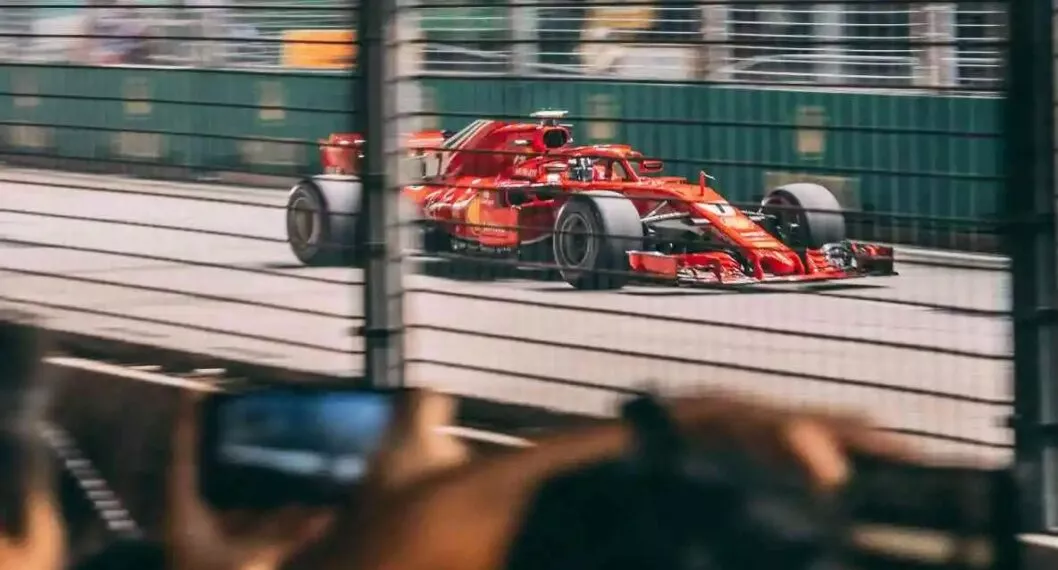 Imagen de la nueva película de Apple será entre Brad Pitt y Lewis Hamilton sobre Fórmula 1