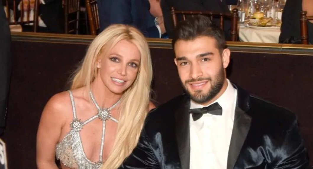 imagen del matrimonio de Britney Spears y Sam Asghari y los secretos del maquillaje de ella