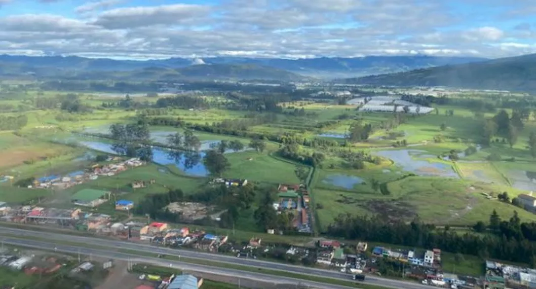 Adelantan acciones para prevenir riesgo en Tocaima por creciente del río Bogotá