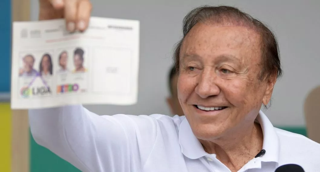 Rodolfo Hernández seguiría en la política en Colombia y no iría al Senado.