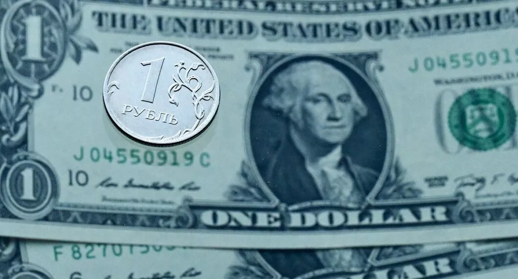 Dólar ilustra nota sobre diferencias de los tipo de cambio de moneda