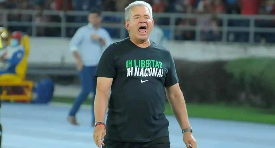 Imagen de el entrenador de Nacional Hernán Darío Herrera que mandó mensaje a sus jugadores