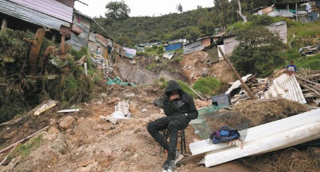 Por temporada de lluvias aumenta probabilidades de deslizamientos en Bogotá
